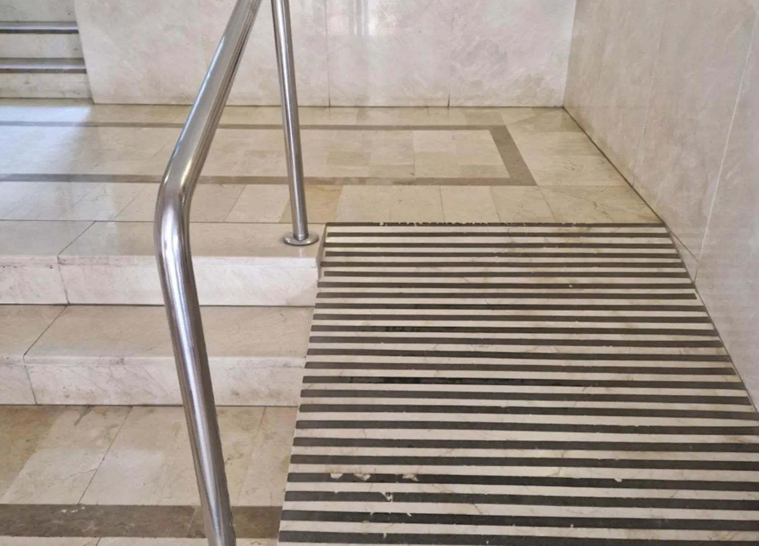 Piso 110M² En El Palo Con Parking Cerca De La Playa Apartment Malaga Spain